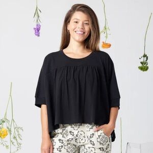 Lotus Top in Washed Black